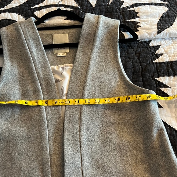 elevenses Wool Vest with Accent Lining - Picture 9 of 11